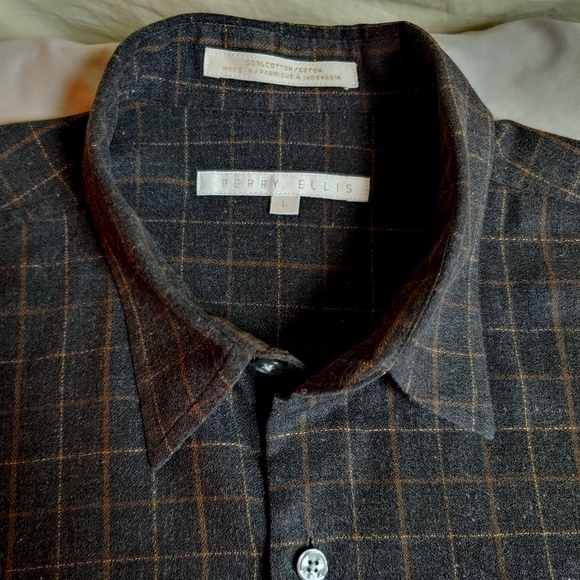 Classic Perry Ellis Sport Shirt - Picture 1 of 4